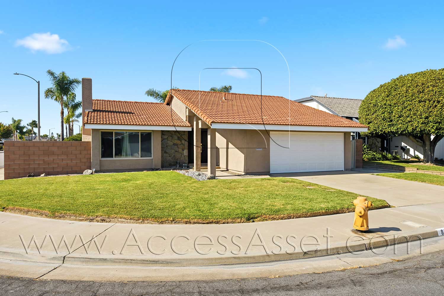 Photo 1 of 4-bedroom rental home in Huntington Beach