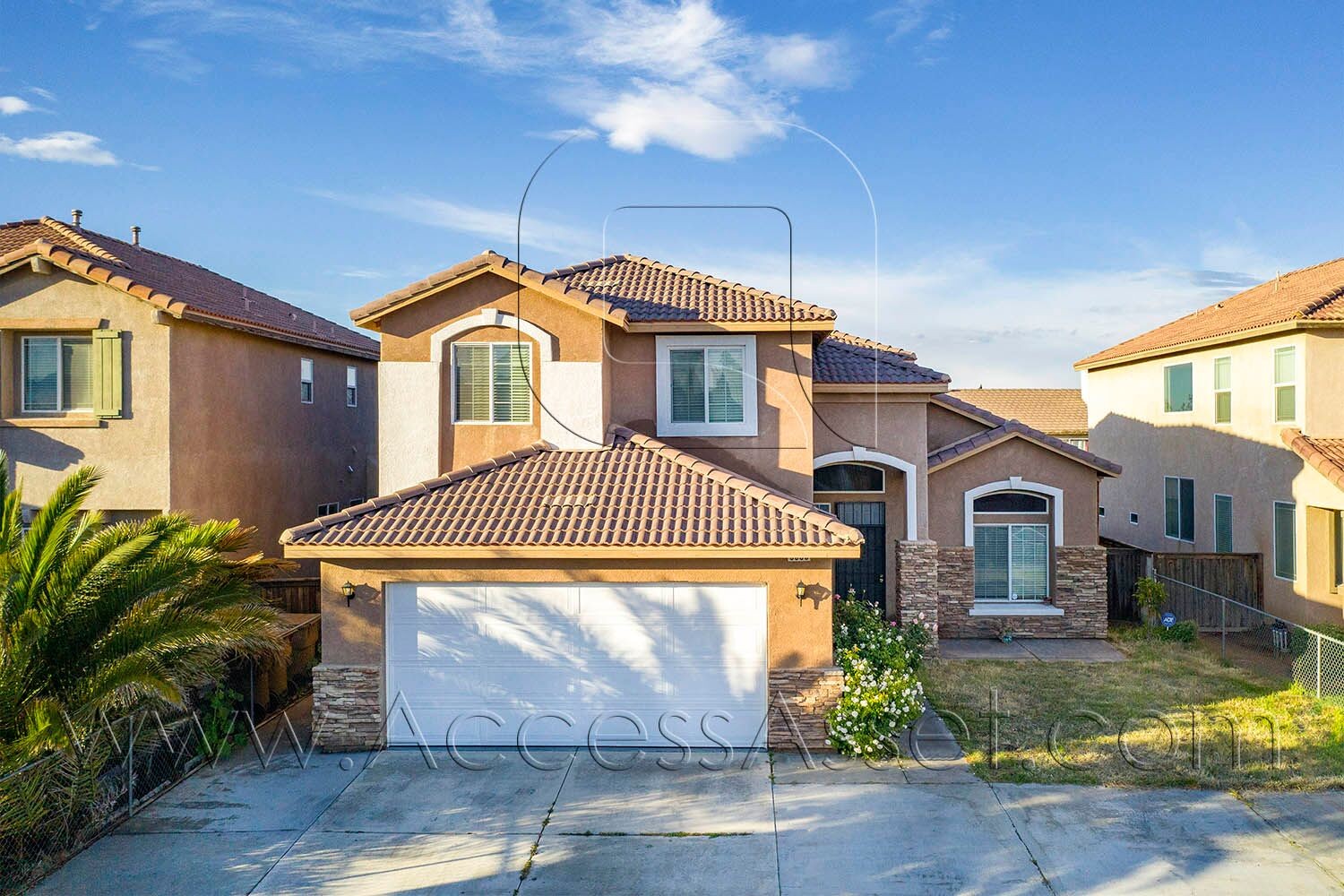 Photo 1 of 4-bedroom rental home in Hesperia